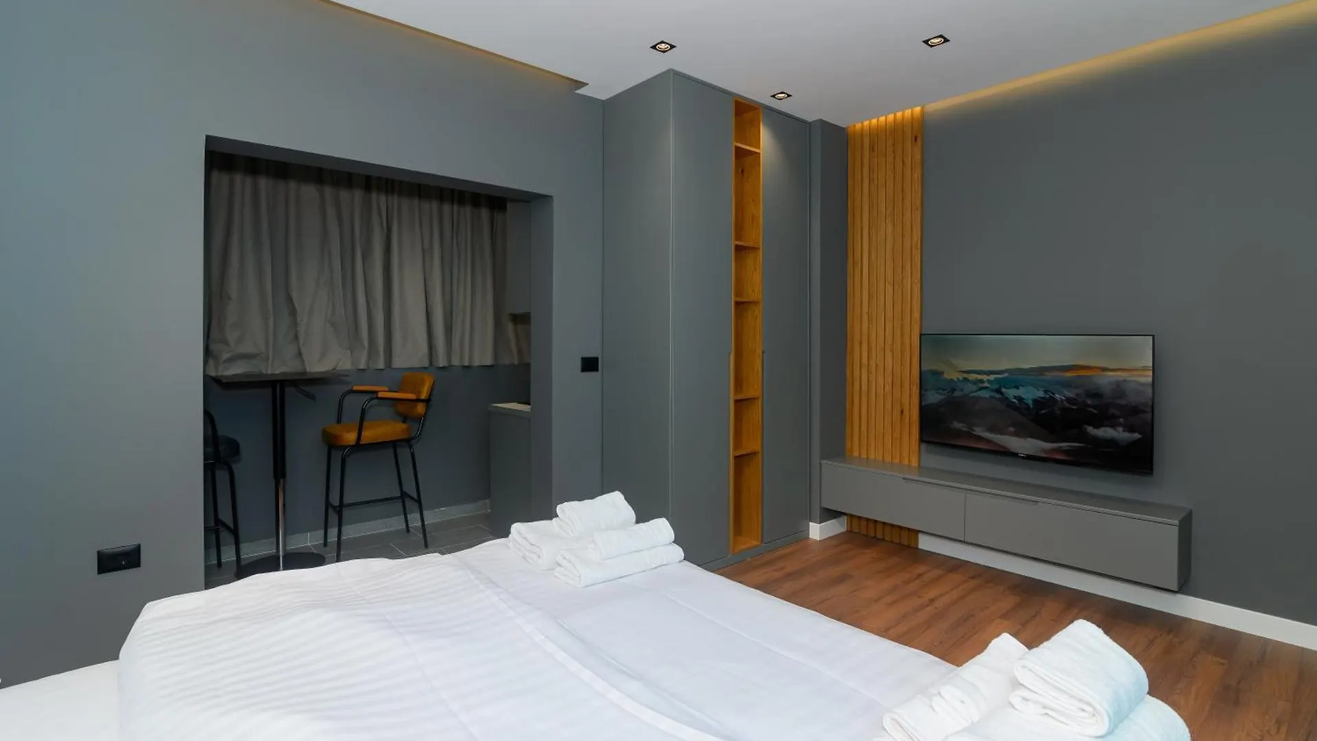 Apartment Adore Home Tirana